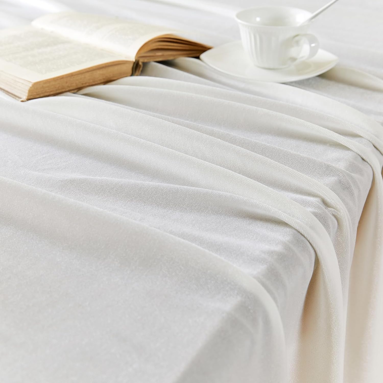 Stretch Velvet Tablecloth -  WHITE - Rectangle Table Cover - Stretch Velvet Table Cloth Smooth Luxury Tablecloth for Party Wedding Dining Banquet