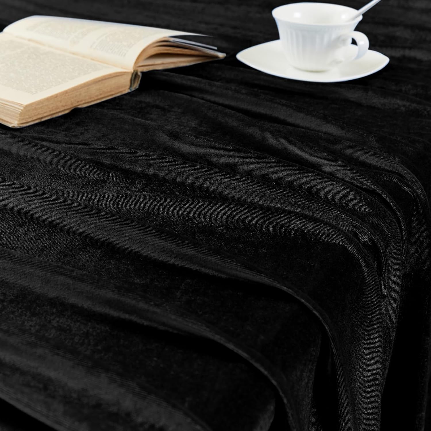 Stretch Velvet Tablecloth -  BLACK - Rectangle Table Cover - Stretch Velvet Table Cloth Smooth Luxury Tablecloth for Party Wedding Dining Banquet