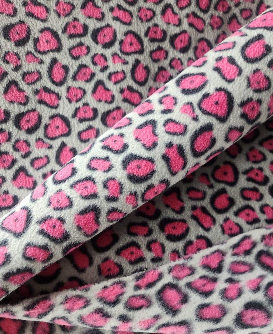 Leopard Print - Anti Pill Theme Fleece Fabric, 60” Inches Wide – Sold By The Yard Silver/Pink