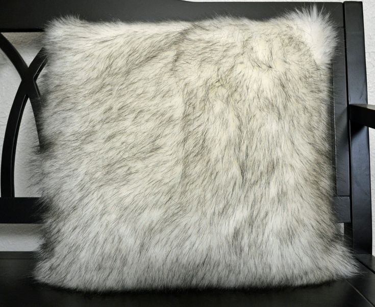 WHITE - Alaskan Husky Long Pile Fabric - By Yard For Blankets Fashion Clothing Coats Scarfs Rugs Crafts Decor - Quilting, Pillows,Throws