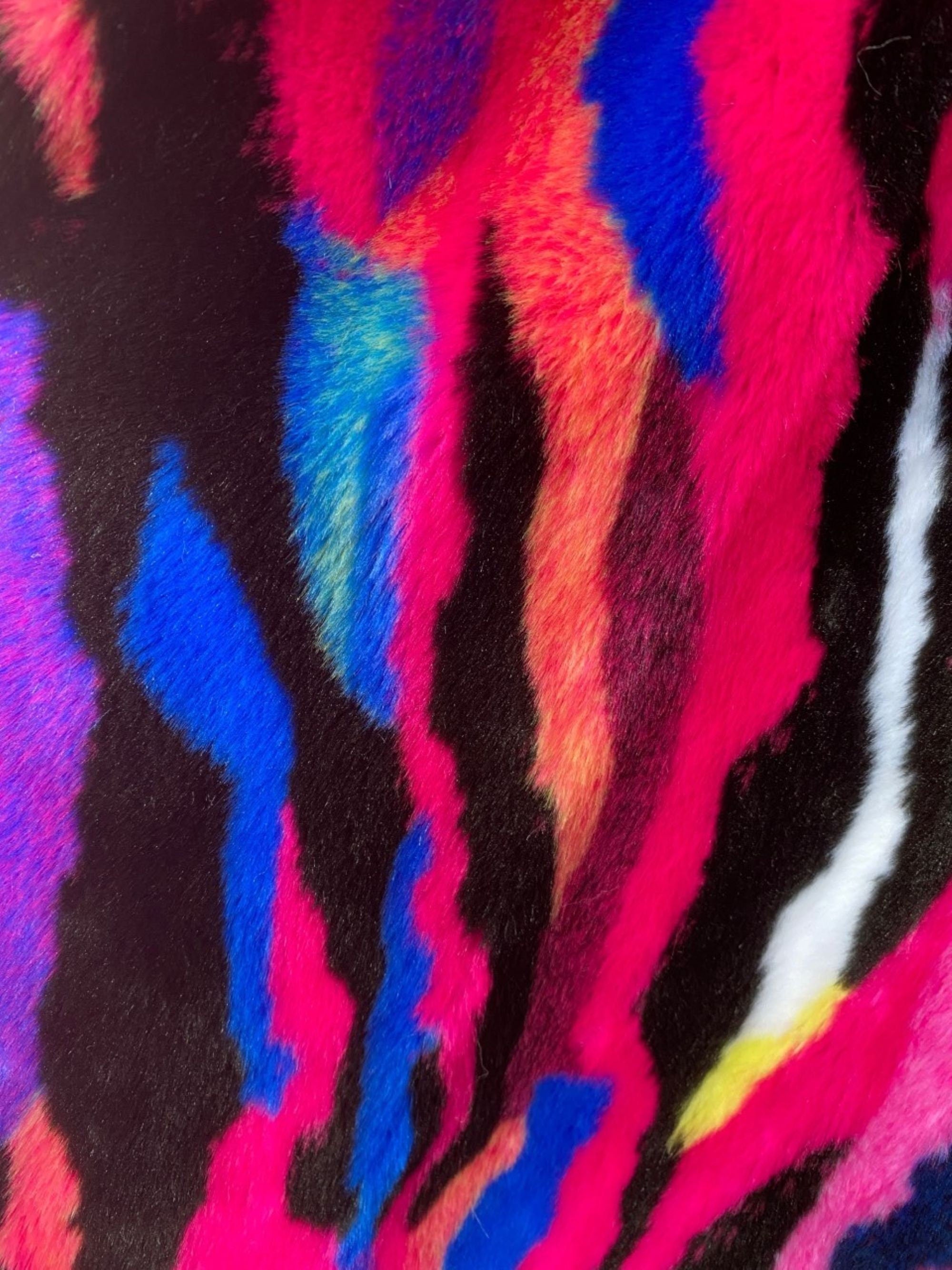 RAINBOW WAVE - Multi Color Costume Coat Fabric - Sold By Yard - For Blankets Fashion Clothing Coats - Scarfs Rugs Crafts Decor