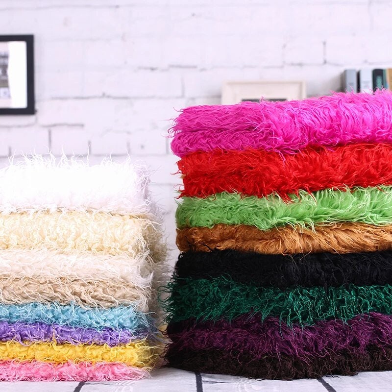 Mongolian Faux Fur Fabric - Sold By Yard - 60" Width For Coats Costumes Scarfs Rugs Crafts Decor - Quilting, Pillows, Throws, White